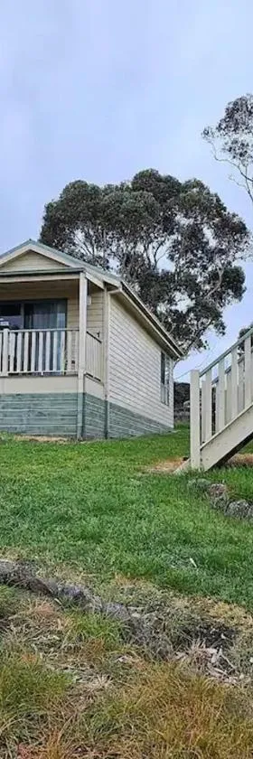 Skipton Roadhouse Cabins，位于Skipton的酒店