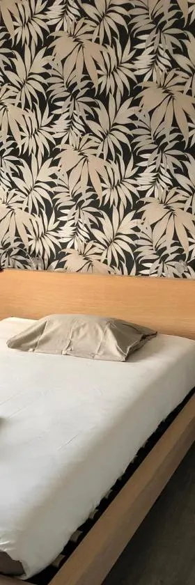 Grande chambre côté jardin，位于卢瓦尔堡的酒店