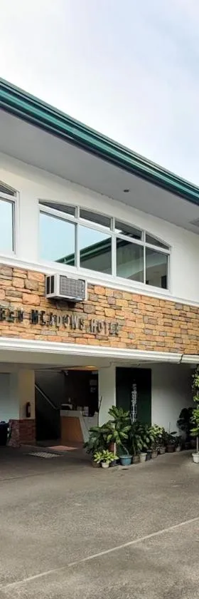 Green Meadows Hotel & Restaurant，位于San Nicolas的酒店