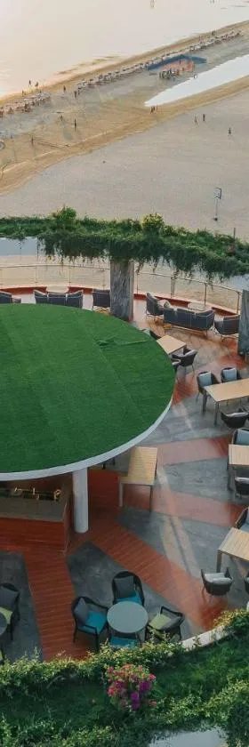 Ramada by Wyndham Cox's Bazar Kolatoli Beach，位于库克斯巴扎的酒店
