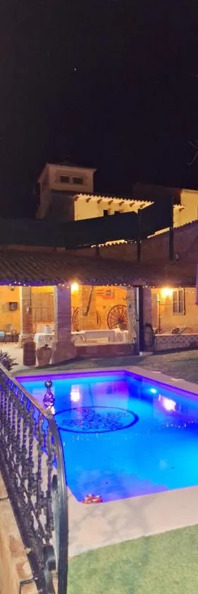 Caltarragona casa rural，位于Miralcamp的酒店