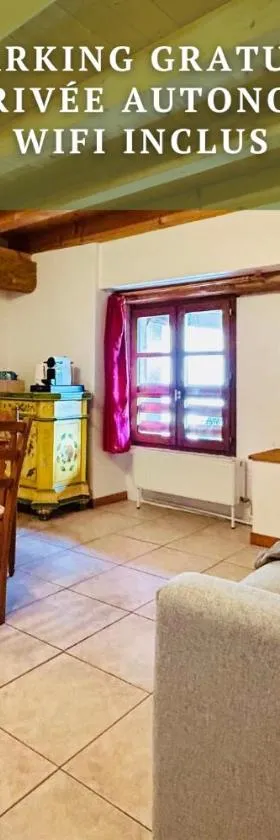 Au pied du château- Parking Wifi jardin - CLG Savoie，位于Fréterive的酒店