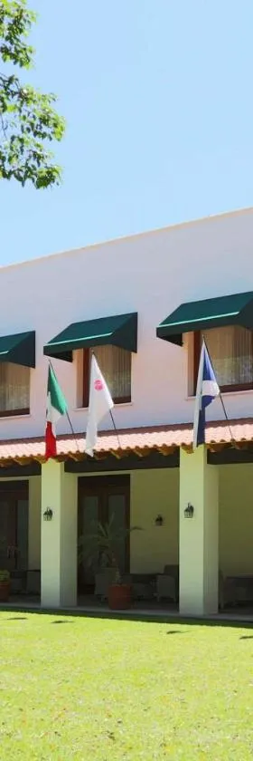 Radisson Hotel Cuernavaca，位于库埃纳瓦卡的酒店
