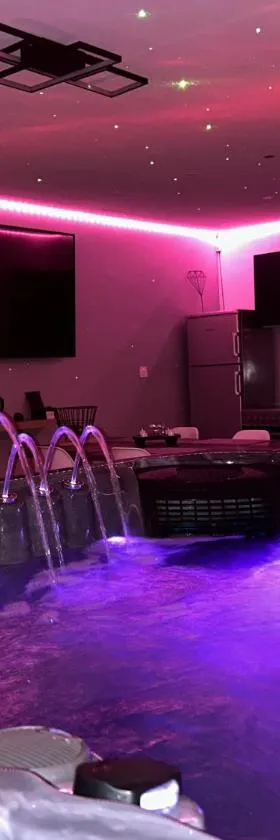 Diamond Spa，位于Sallaumines的酒店