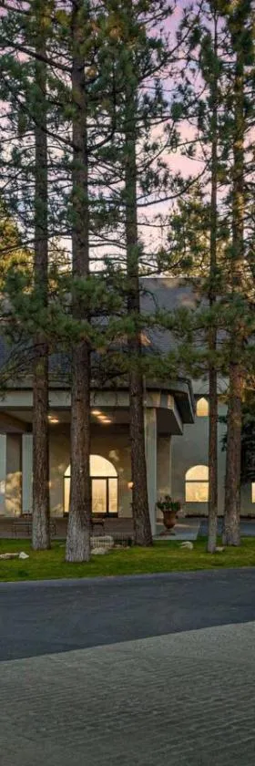 Chateau Big Bear Boutique Hotel, BW Signature Collection，位于大熊湖的酒店
