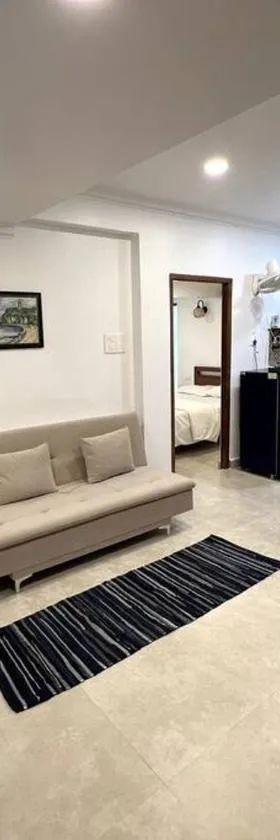 1BHK AC Apartment 500m from Cavelossim Beach-Sussegado，位于卡乌罗西姆的酒店