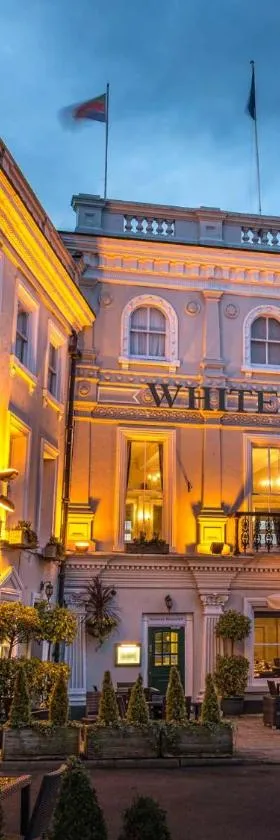 The White Hart Hotel, Boston, Lincolnshire - The Coaching Inn Group，位于波士顿的酒店