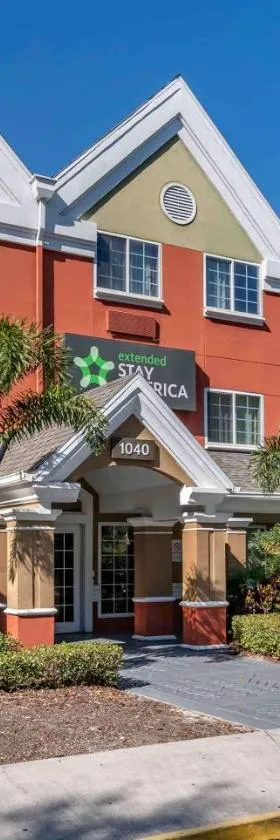 Extended Stay America Select Suites - Orlando - Lake Mary - 1040 Greenwood Blvd，位于玛丽湖的酒店