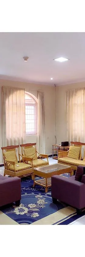 Paramaribo Villa Near Vibrant District incl Facility & Cooking Service，位于帕拉马里博的酒店