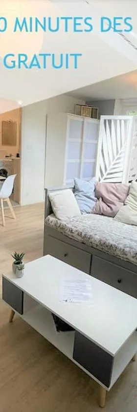 Cocon cosy en bord de rivière，位于莫雷兹的酒店