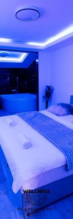 Heaven Heart - Apartmani Tuzla，位于图兹拉的酒店