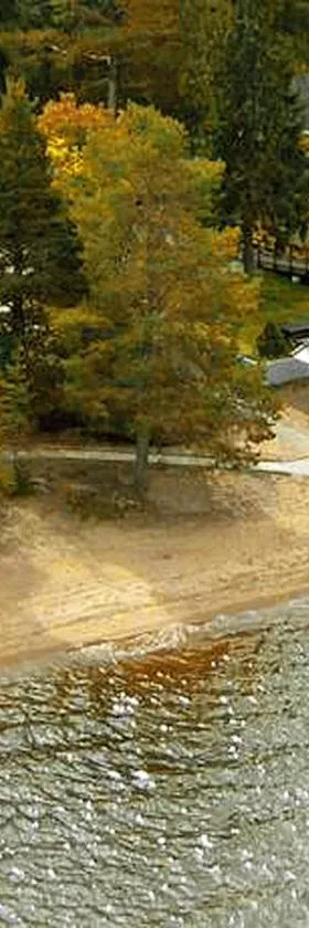 Årsunda Strandbad Sjösunda vandrarhem，位于Årsunda的酒店