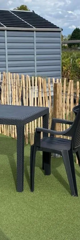 Studio tout confort au cœur des Graves，位于Portets的酒店