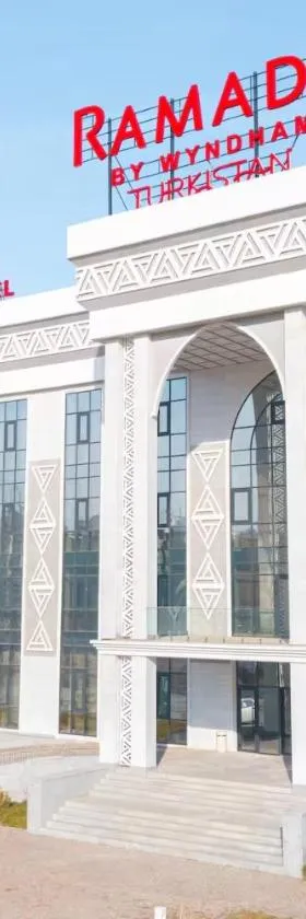Ramada by Wyndham Turkistan，位于Türkistan的酒店