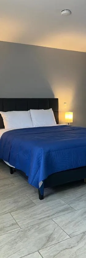 Nest Inn，位于沃特敦的酒店