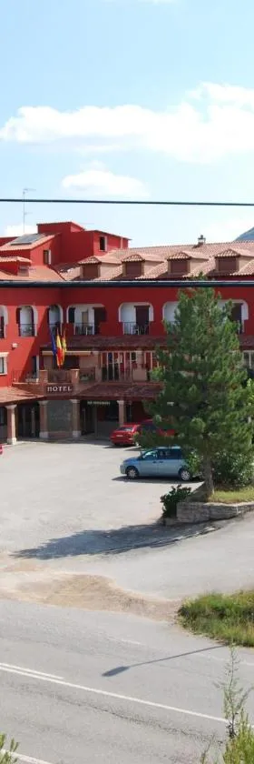 Hotel La Rueda 3000，位于摩拉鲁比罗的酒店