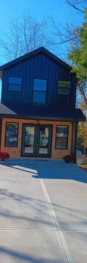 The Bears Den at the Lake，位于萨默塞特的酒店