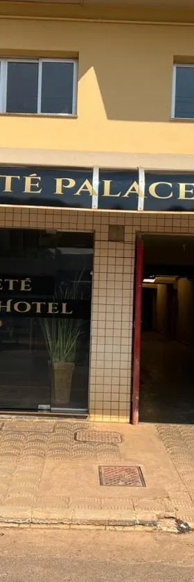 Abaeté Palace Hotel，位于Abaeté的酒店