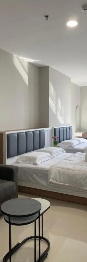Double Queen Room Formosa Residence by Skyline，位于Jodoh的酒店