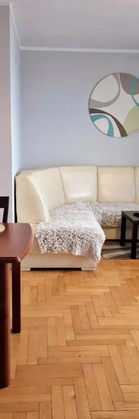 Apartament Zduńska，位于弗沃茨瓦韦克的酒店