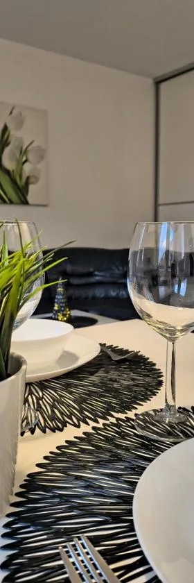Tabago Studio 30 Wieluń Stare Sady，位于维隆的酒店