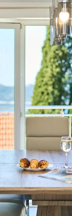 Apartment Summer Chill 2，位于特斯特诺的酒店