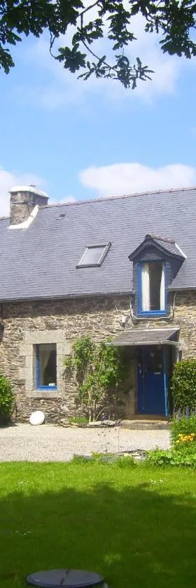 Le Boterff Gites et Camping，位于Saint-Mayeux的酒店