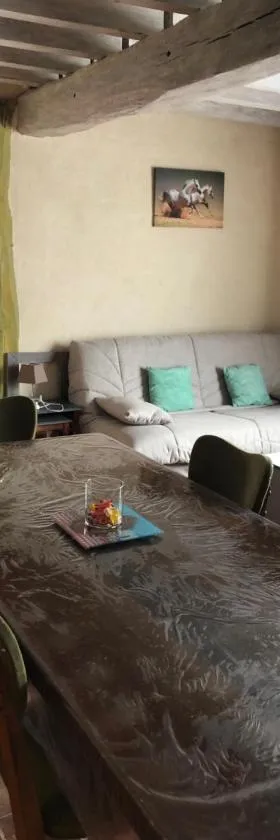 Petite maison paisible，位于Brillecourt的酒店