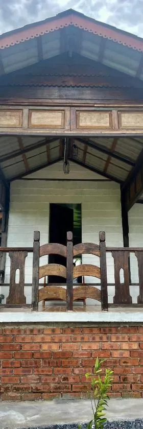 Homestay Denai 2 Harummanis，位于Simpang Empat的酒店