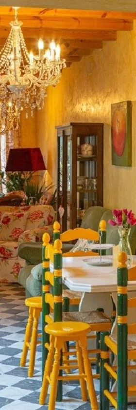 Beautiful Alamedas - Una Casa Rural con una Historia Única，位于Castronuño的酒店
