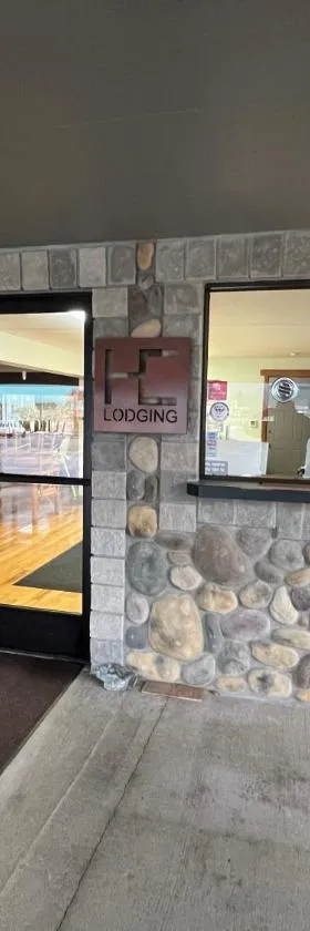 四季汽车旅馆 ，位于Morton的酒店