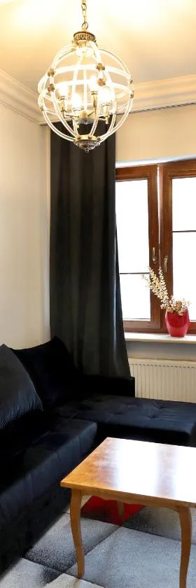 Apartamenty Długa 27 Glamour，位于沃姆扎的酒店