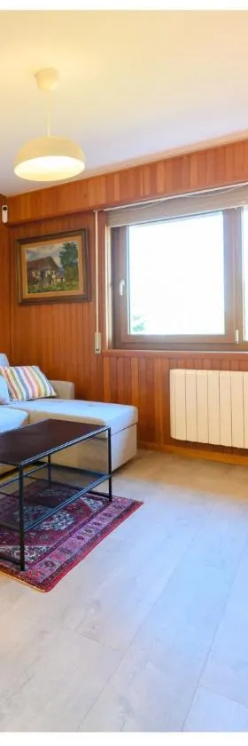 Comodo Apartamento Esquia y Relájate en La Pinilla，位于La Pinilla的酒店