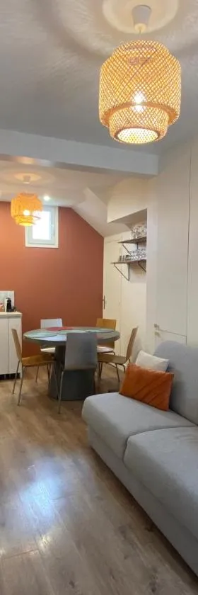 Appartement Sud PARIS，位于克拉马的酒店
