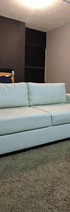 Dark Flat Comfort，位于加拉尼温斯的酒店