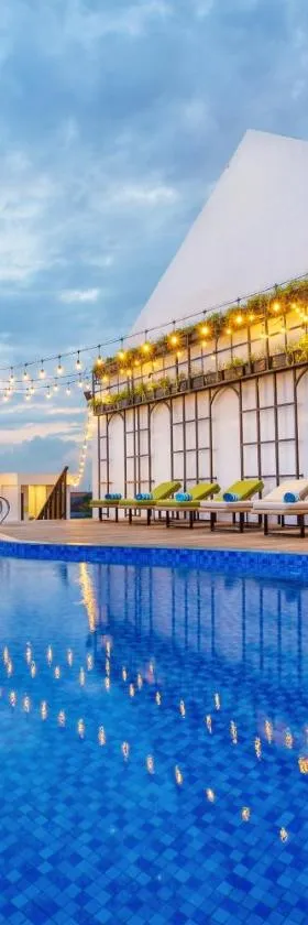 RV Hotel Gianyar，位于吉安雅的酒店