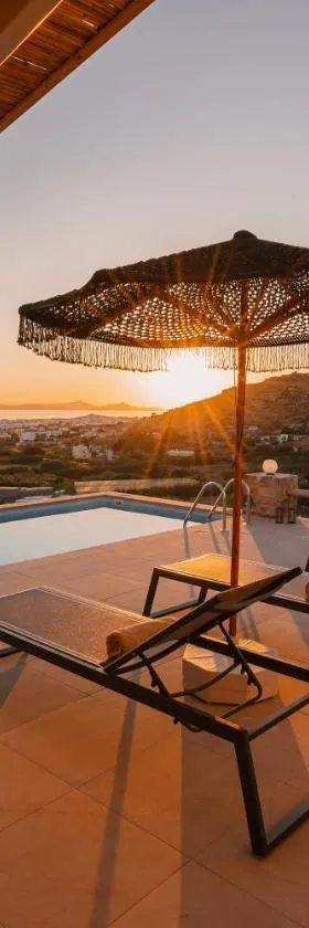 Pleiades Villas Naxos，位于Agkidia的酒店