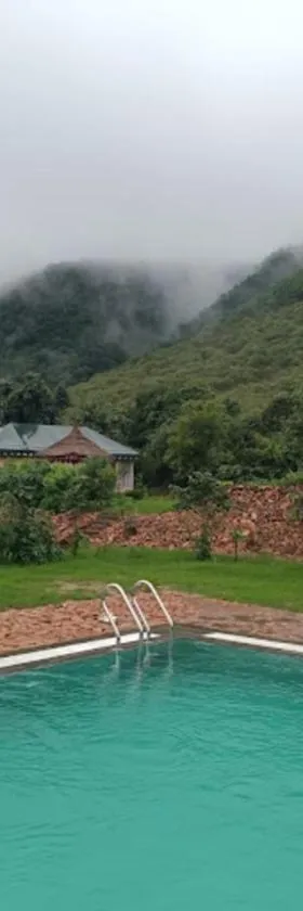 Chokhiwadi Forest Retreat，位于Dogeta的酒店