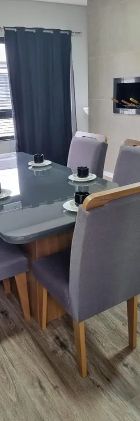 Apartamento em Itajuba - Barra Velha 120m do mar，位于巴拉韦利亚的酒店