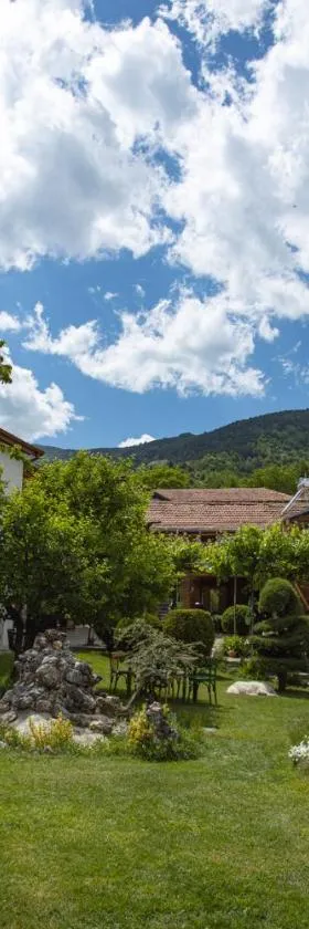 Villa Dihovo，位于比托拉的酒店
