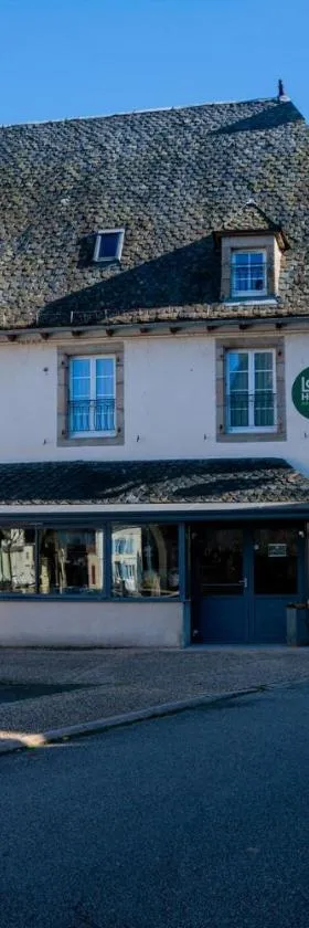 Logis Hôtel Restaurant Auberge de la Xaintrie，位于Saint-Privat的酒店