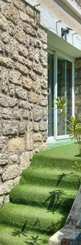 Paisible studio tout confort en bords de Seine，位于Juziers的酒店