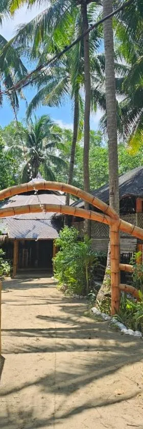 Big BamBoo Beach Resort Sipalay，位于锡帕莱的酒店