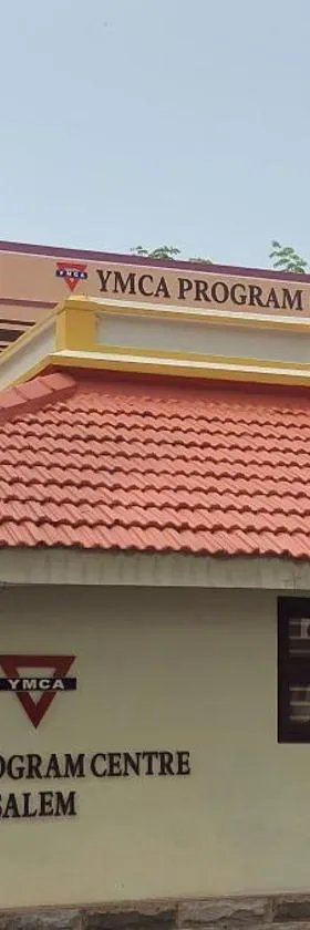 YMCA PROGRAM CENTRE，位于塞勒姆的酒店