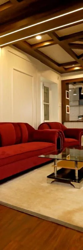 Nuh Serenity - 2 BHK Luxury Apartment in Srinagar，位于斯利那加的酒店