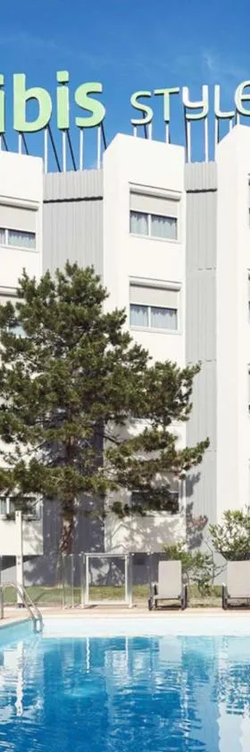 Ibis styles Toulon la Seyne sur Mer，位于滨海拉塞讷的酒店