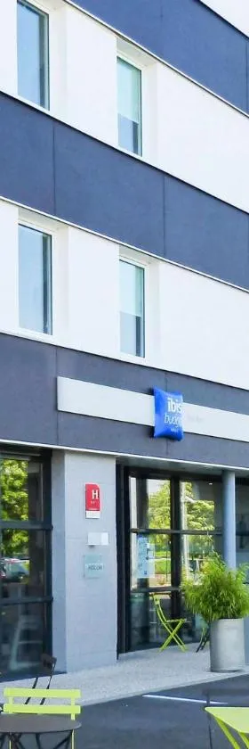 图尔北宜必斯廉价酒店，位于图尔的酒店