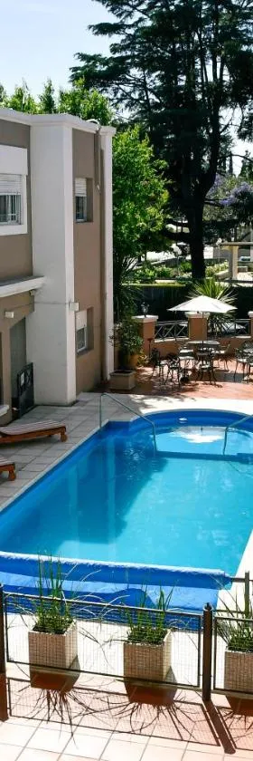 Solares Hotel & Spa，位于上格拉西亚的酒店