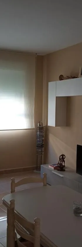 Apartamento Artana 2 habitaciones，位于Artana的酒店