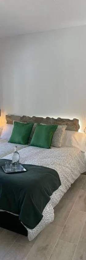 Habitación L'Elefant en Casa Camí de les Aigües Monistrol de Montserrat，位于莫尼斯特罗尔的酒店